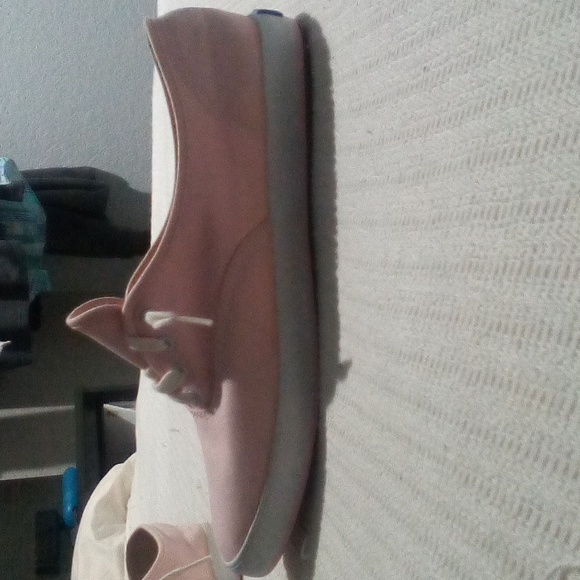 Light Pink Keds Champions  size 9.5  women's - Picture 4 of 9